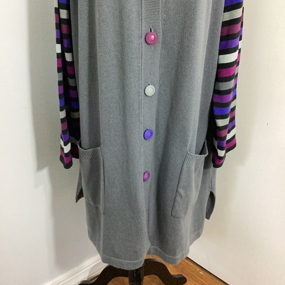 NWT BOB MACKIE WEARABLE ART PLUS 2X KNIT GRAY LONG CARDIGAN STRIPED SLEEVES - Picture 4 of 14
